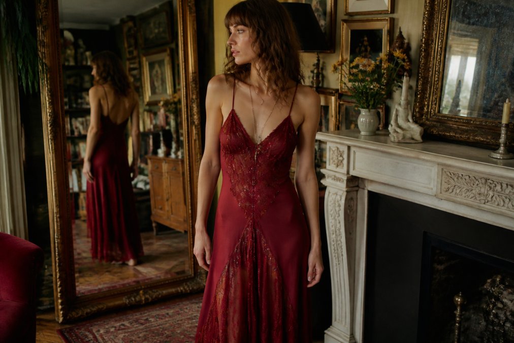 Queens of Archive Dresses: Style, Quality & Worth
